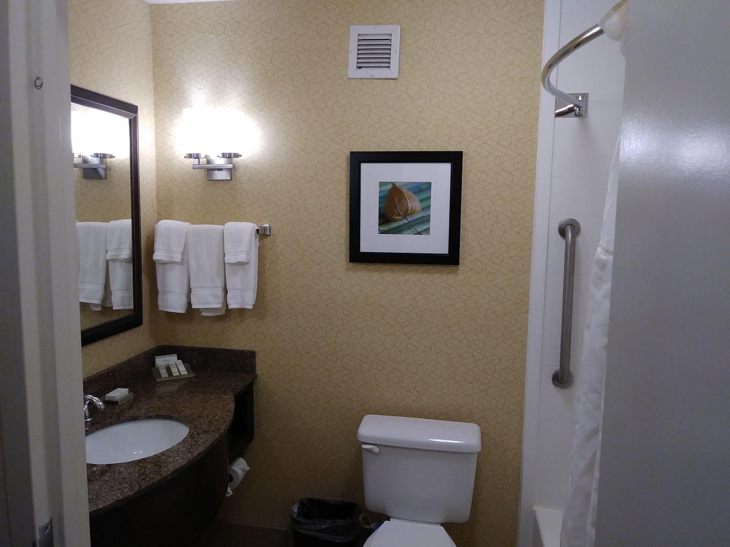 Hilton Garden Inn Tulsa Airport Exterior foto